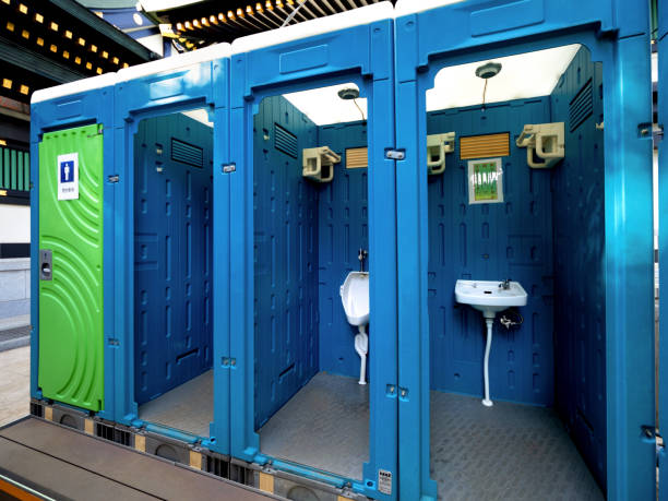 Best Portable toilet rental cost  in Solon, IA